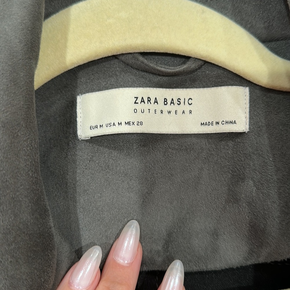 Zara Jacket - Picture 3 of 4